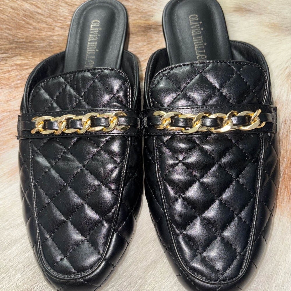 Olivia Miller Quilted Black Mules with Gold Chain